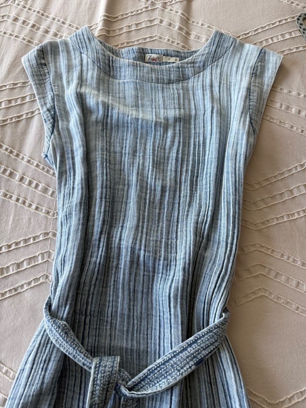 Faherty Light Blue Striped Midi Dress with Waist Tie Size Small NWT $50 - Picture 3 of 4